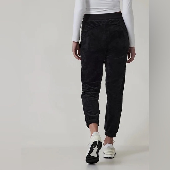 Athleta Cozy Karma Recover Jogger in Black Size Extra Small - Picture 7 of 7